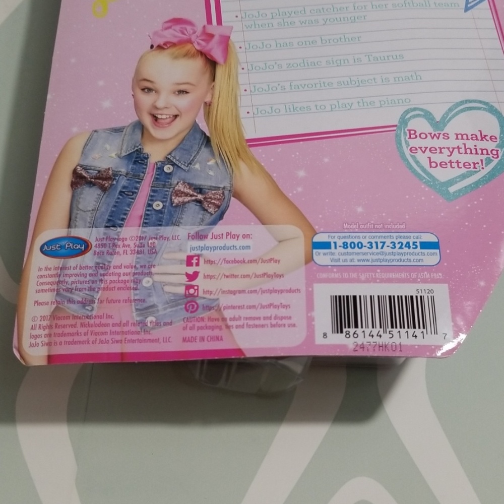 JoJo Siwa Bodacious bow hair accessory - Picture 6 of 6